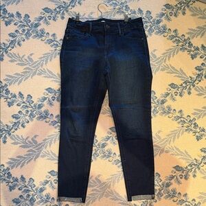 Old Navy Dark Wash Women’s Rockstar Super Skinny Jeans